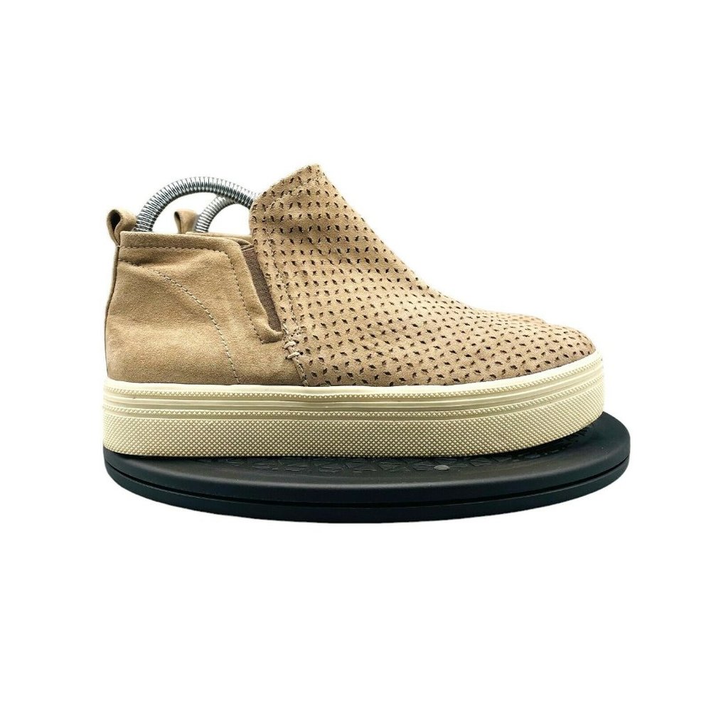 Dolcetta Lyla Slip On Wedge Mid Top Sneaker Beige Walking Shoes Women Size 7.5